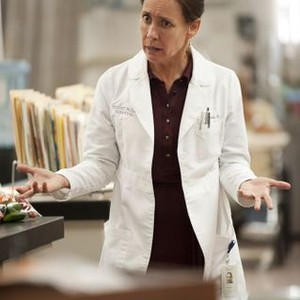 Getting On, Laurie Metcalf, 'Dumped', Season 1, Ep. #4, 12/15/2013, ©HBO