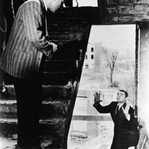 MAN ON A STRING, Ernest Borgnine (right), 1960