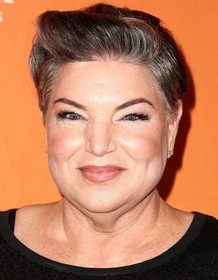 Mindy Cohn