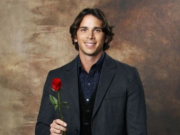 The bachelor season 16 episode 1 on sale