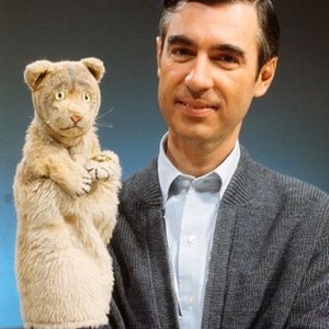 WON'T YOU BE MY NEIGHBOR?, FRED ROGERS WITH DANIEL TIGER, 2018. © FOCUS FEATURES