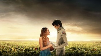 Watch the space between us 123 sale