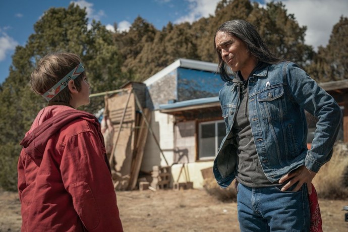Cal Starr (Gavin Maddox Bergman, L) tells Ghost Eye (Zahn McClarnon) he's in possession of the ghost shirt, in "Americana." (Lionsgate)