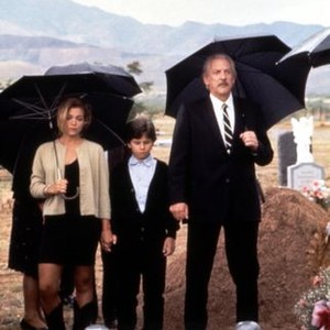 BENEFIT OF THE DOUBT, Amy Irving, Rider Strong, Donald Sutherland, 1993, (c)Miramax Films