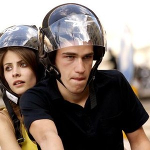 GENOVA, from left: Willa Holland, Kyle Griffin, 2008. Ph: Phil Fisk/©Metrodome Distribution