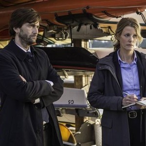 Gracepoint, David Tennant (L), Anna Gunn (R), 10/02/2014, ©FOX
