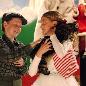 The 12 Dogs of Christmas (2005) photo 12