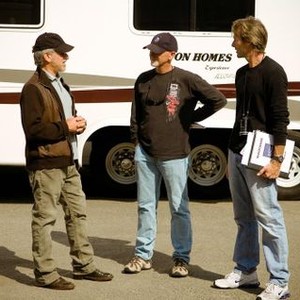 TRANSFORMERS, producers Steven Spielberg, Ian Bryce, director Michael Bay, on set, 2007. ©Paramount