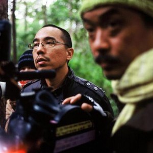 UNCLE BOONMEE WHO CAN RECALL HIS PAST LIVES, (aka LOONG BOONMEE RALEUK CHAT), director  Apichatpong Weerasethakul (left), on set, 2010. ©Strand Releasing