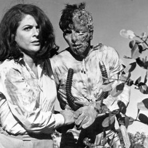 Frankenstein Meets the Space Monster (1965) photo 10