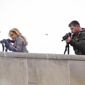 Isabel Lucas as Erica and Chris Hemsworth as Jed Eckert in "Red Dawn." photo 2
