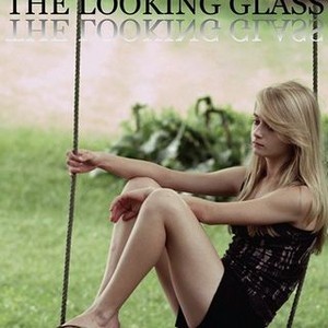 The Looking Glass photo 3