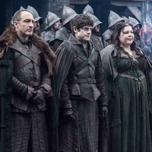Game of Thrones, Michael McElhatton (L), Iwan Rheon (C), Elizabeth Webster (R), 'Season 5', 04/12/2015, ©HBO