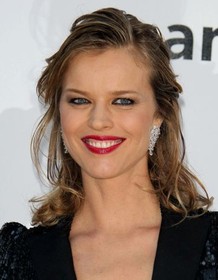 Eva Herzigova