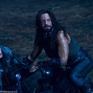Rhona Mitra as Sonja and Michael Sheen as Lucian in "Underworld: Rise of the Lycans." photo 5