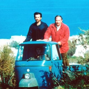 CARO DIARIO, (aka DEAR DIARY), from left: Nanni Moretti, Renato Carpentieri, 1993. ©Fine Line