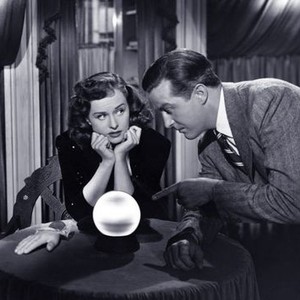 The Crystal Ball (1943) photo 1
