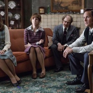 THE CONJURING 2, from left: Vera Farmiga, Frances O'Connor, Simon McBurney, Patrick Wilson, 2016. ph: Matt Kennedy/© New Line Cinema