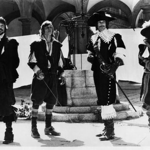 THE FOUR MUSKETEERS, Oliver Reed, Michael York, Richard Chamberlain, Frank Finlay, 1974