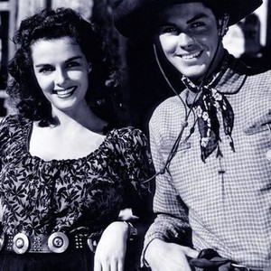 The Outlaw (1943) photo 9