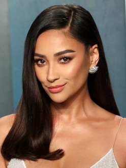 Shay Mitchell Movies & TV Shows List | Rotten Tomatoes | Rotten ...