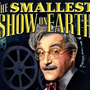 The Smallest Show on Earth photo 7
