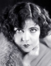 Renée Adorée