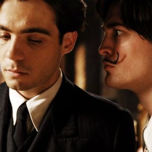 LITTLE ASHES, Javier Beltran as Federico Garcia Lorca, Robert Pattinson as Salvador Dali, 2008. ©Regent Releasing