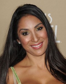 Liana Mendoza