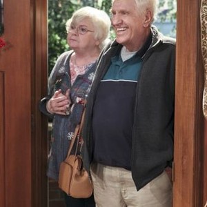 The Millers, June Squibb (L), Jerry Van Dyke (R), 'Carol's Parents Are Coming to Town', Season 1, Ep. #10, 12/12/2013, ©CBS