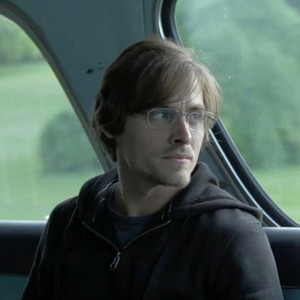 Vampire (2011) photo 3