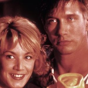 Under the Hula Moon (1995) photo 4