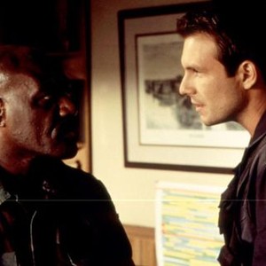 BROKEN ARROW, Delroy Lindo, Christian Slater, 1996, TM and Copyright © 20th Century Fox Film Corp. All rights reserved..
