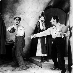 LA BOHEME, from left: Gino Corrado, Lillian Gish, John Gilbert, 1926