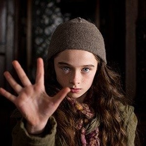 Raffey Cassidy as Molly Moon in "Molly Moon and the Incredible Book of Hypnotism." photo 6