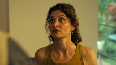 Roosters: Season 2, Episode 8 | Rotten Tomatoes
