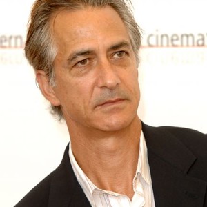 David Strathairn