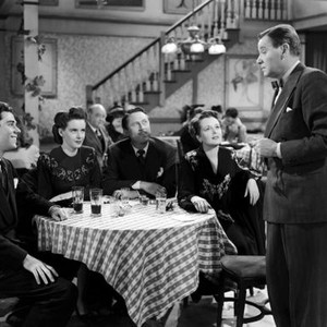 YOUNG IDEAS, from left: Elliott Reid, Susan Peters, Allyn Joslyn, Mary Astor, Herbert Marshall, 1943