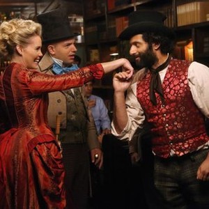 The League, Leslie Bibb (L), Paul Scheer (C), Jason Mantzoukas (R), 'The Draft of Innocence', Season 7, Ep. #2, 09/16/2015, ©FXX