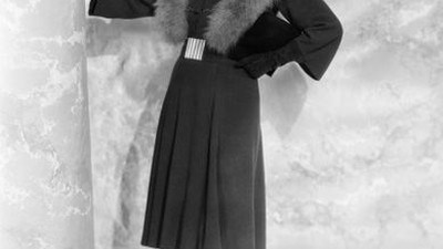 blue and black dress murder Edith Head Pictures ENHYPEN members in dark