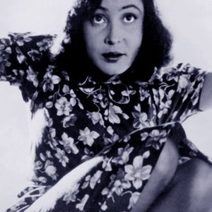 Under the Bridges (1946) photo 3
