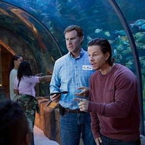 (L-R) Will Ferrell as Brad Whitaker and Mark Wahlberg as Dusty Mayron in "Daddy's Home."