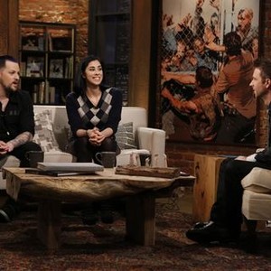 Talking Dead, Joel Madden (L), Sarah Silverman (R), Hounded, Season 2, Ep. #6, 11/18/2012, ©AMC