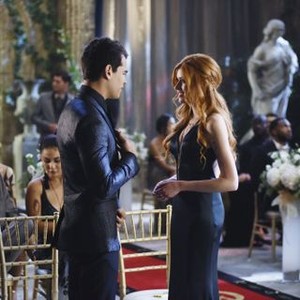 Shadowhunters, Alberto Rosende (L), Katherine McNamara (R), 'Malec', Season 1, Ep. #12, 03/29/2016, ©FREEFORM