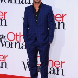 Taylor Kinney at arrivals for THE OTHER WOMAN Premiere, The Regency Village Theatre, Los Angeles, CA April 21, 2014. Photo By: Dee Cercone/Everett Collection