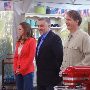 The American Baking Competition, Marcela Valladolid (L), Paul Hollywood (C), Jeff Foxworthy (R), 05/29/2013, ©CBS