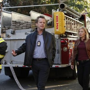 Law & Order: Special Victims Unit, Scott William Winters (L), Kelli Giddish (C), Ice-T (R), 'Lost Traveler', Season 13, Ep. #9, 11/30/2011, ©NBC