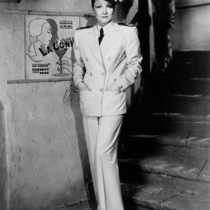 Seven Sinners (1940) photo 3