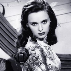 The Lady Without Camelias photo 8