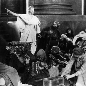 THE KING OF KINGS, H.B. Warner as Jesus Christ (pointing), 1927